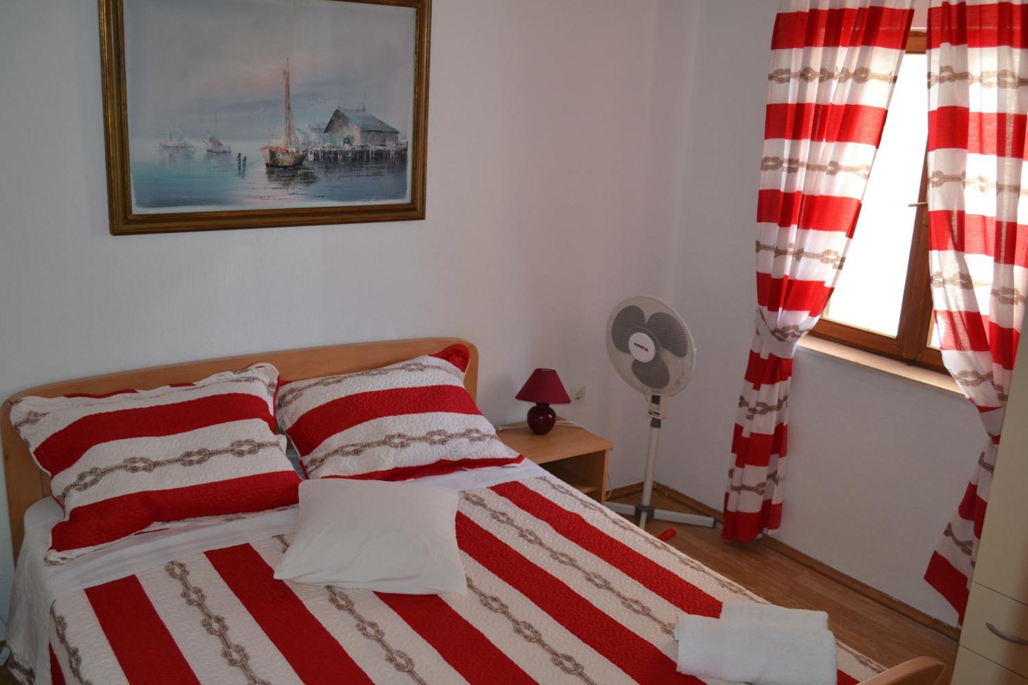 Holiday Apartments Lucic - Feels Like Home, Away From Home Ražanj المظهر الخارجي الصورة