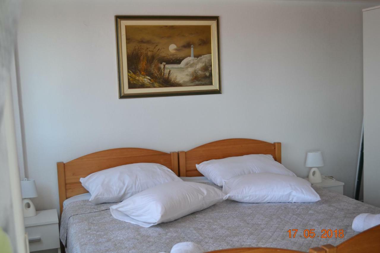 Holiday Apartments Lucic - Feels Like Home, Away From Home Ražanj المظهر الخارجي الصورة